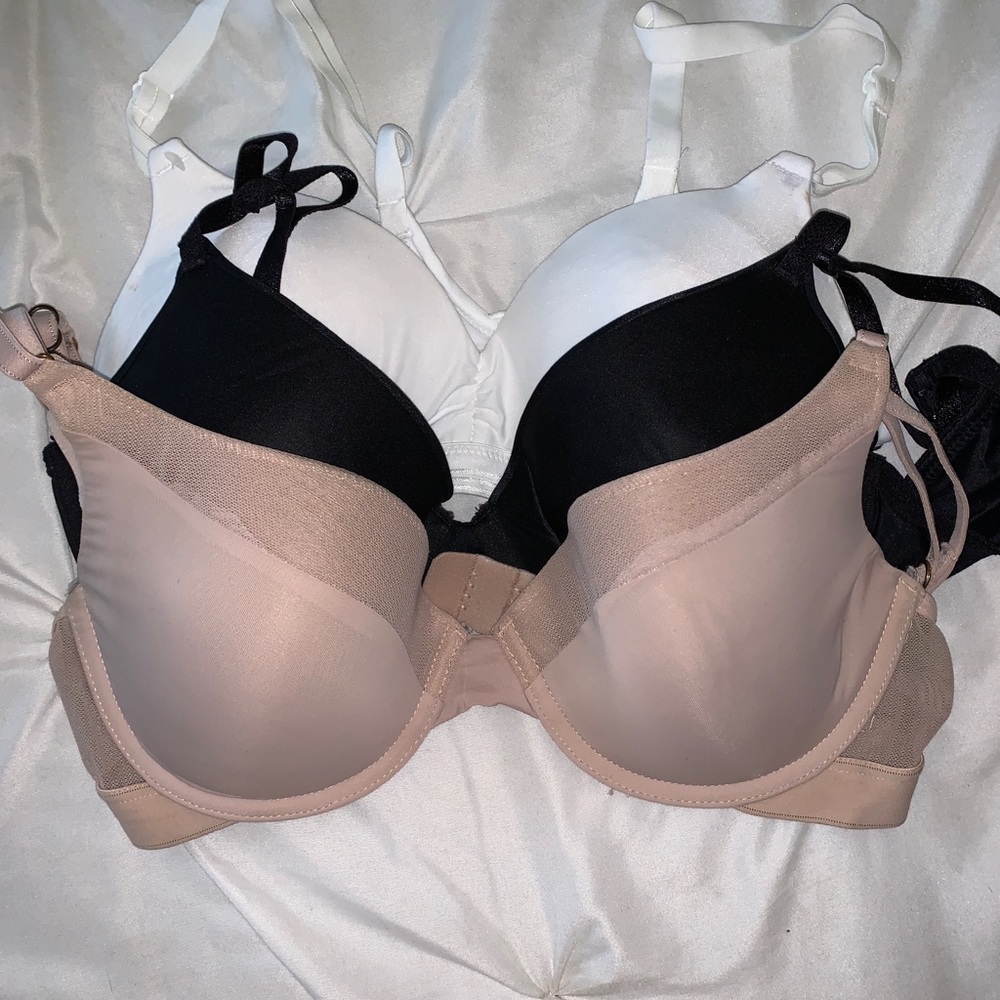 3 bras